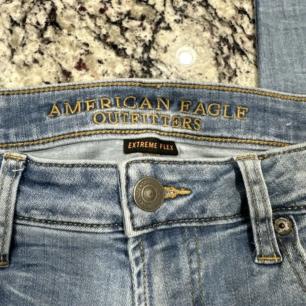 American Eagle Men's Size 30x34 Blue Jeans Slim Straight Extreme Flex Distressed